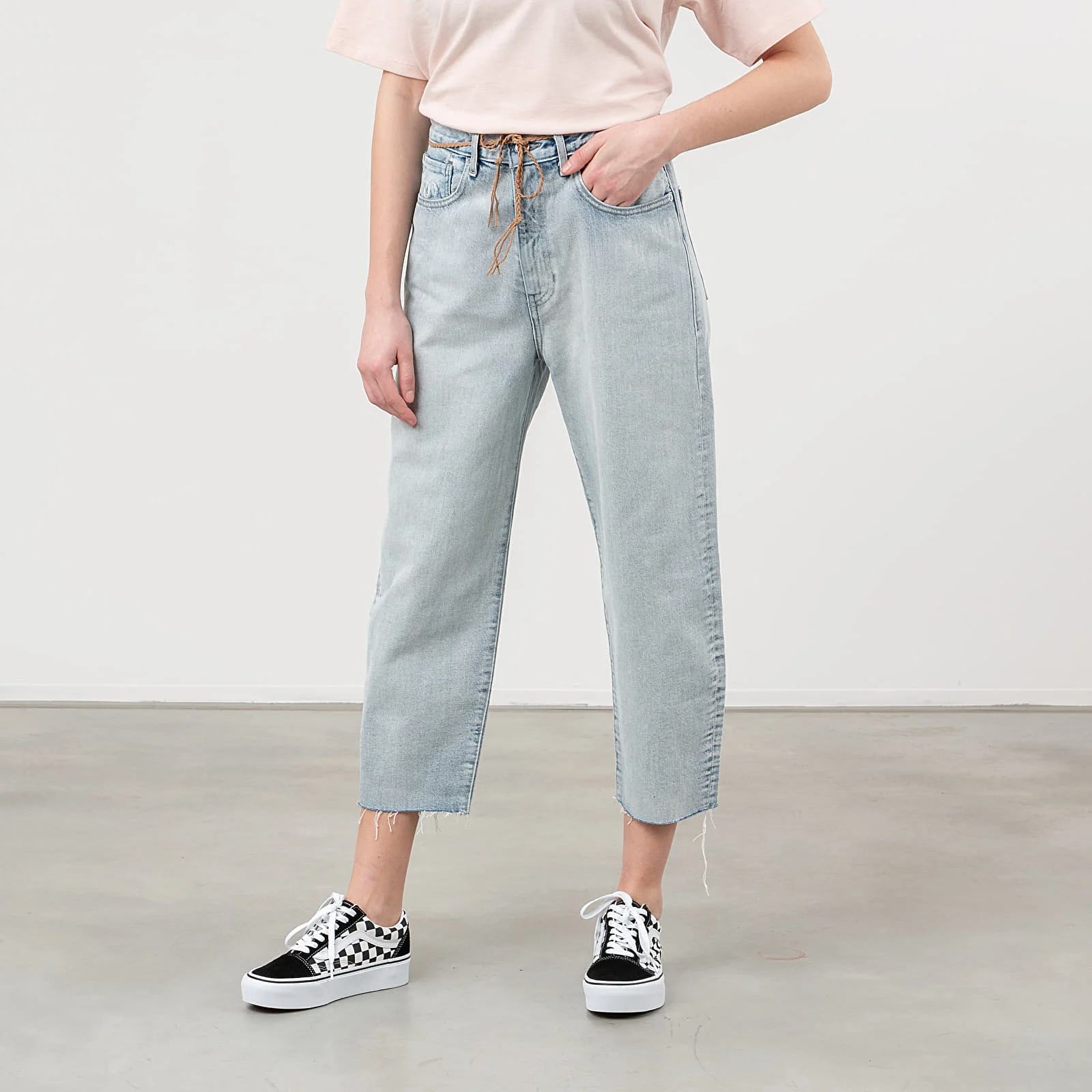 Levi's Women's Classic Denim Jeans in Crisp Sky – Size 27