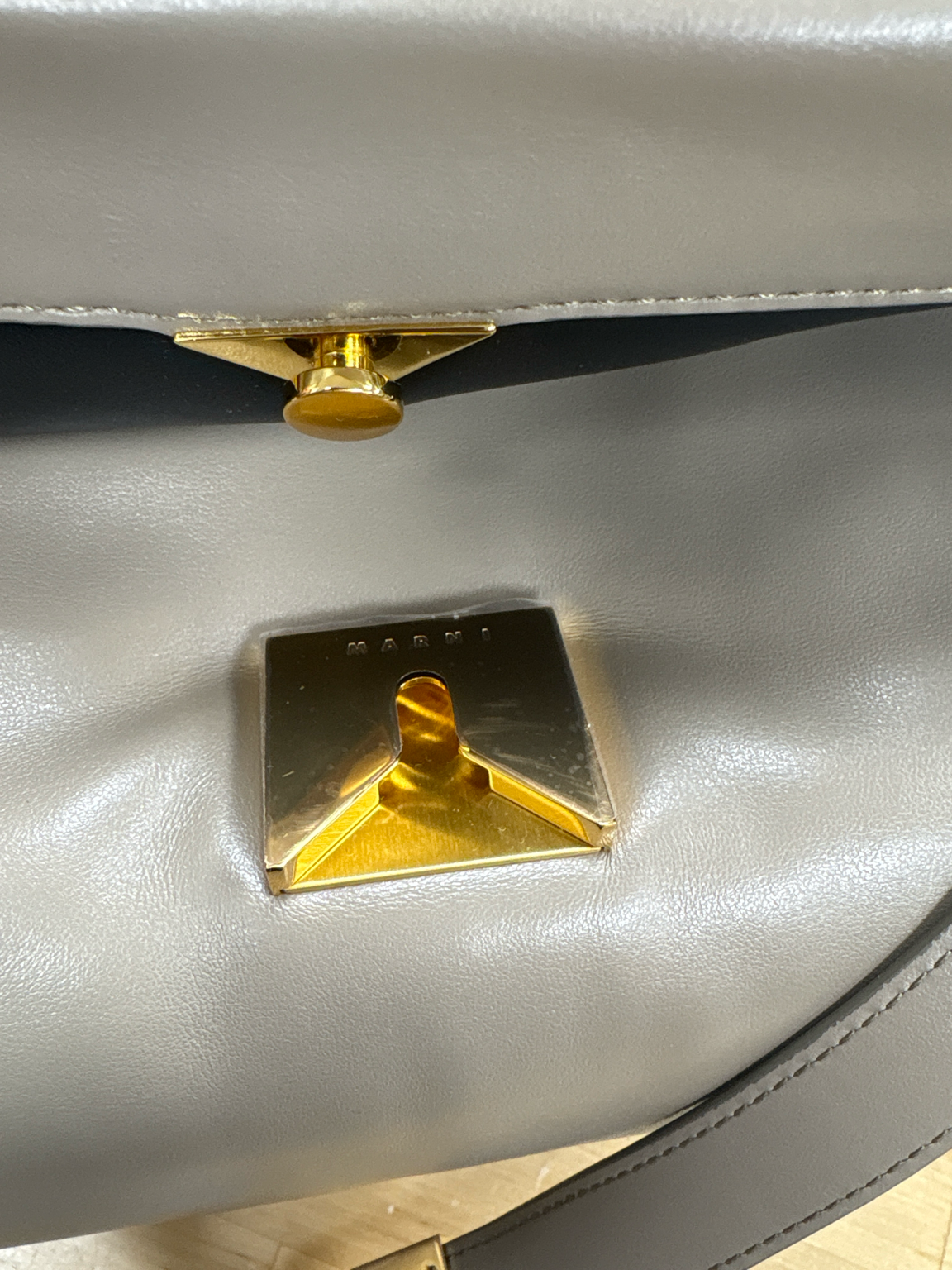 Marni Prisma Large Leather Shoulder Bag - Cork Beige