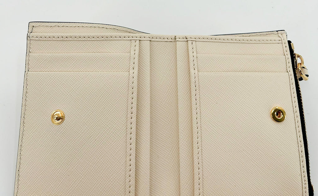 Marni Women's Leather Bifold Wallet - Beige