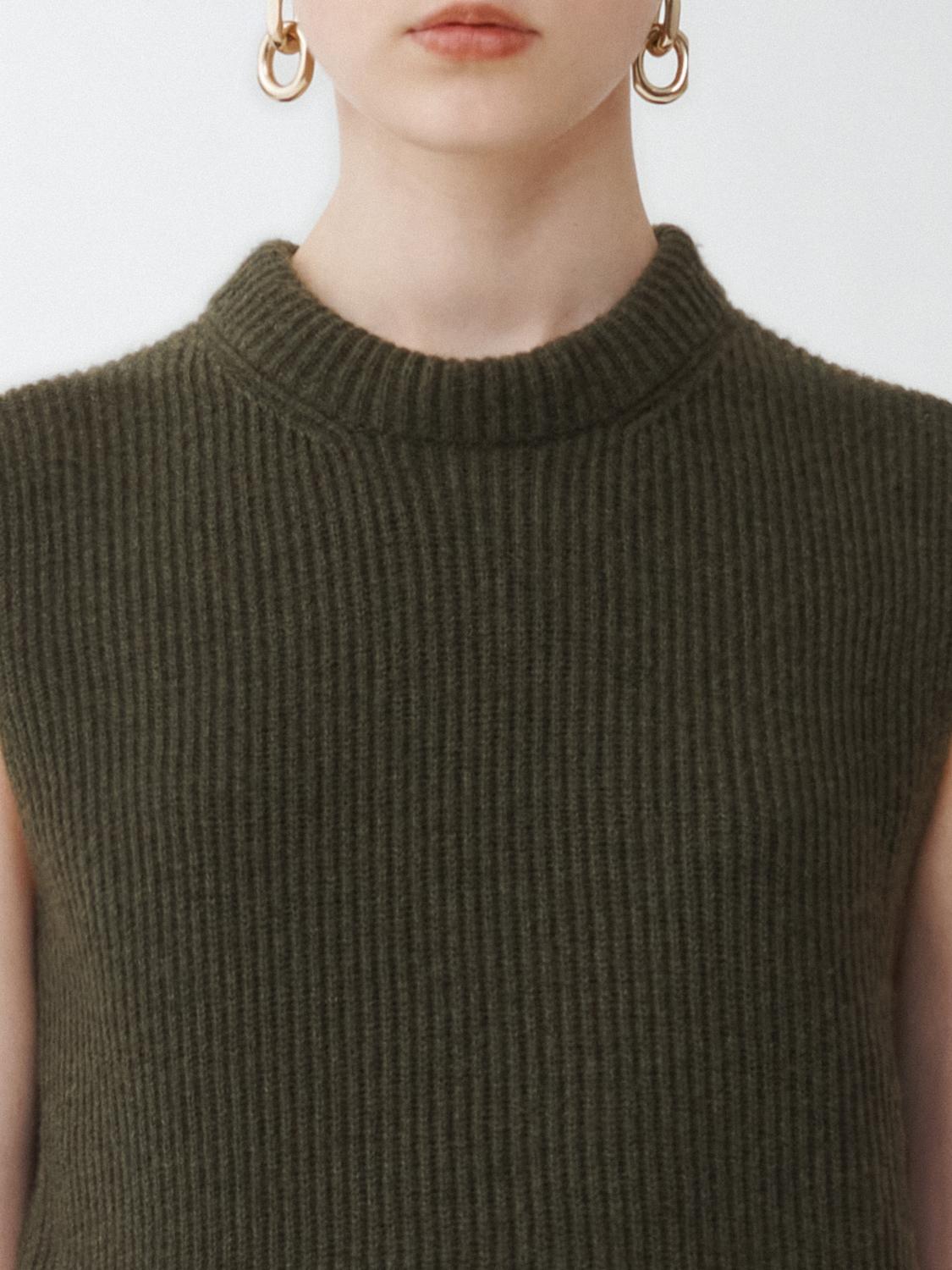 Fabiana Filippi Ribbed Cashmere Vest - Olive Green