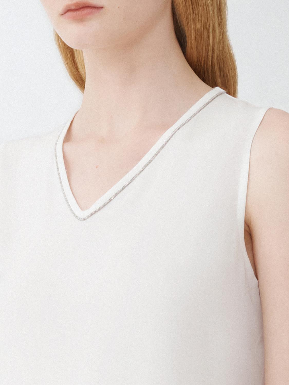Fabiana Filippi Sablé V-Neck Top with Filo Diamante -White