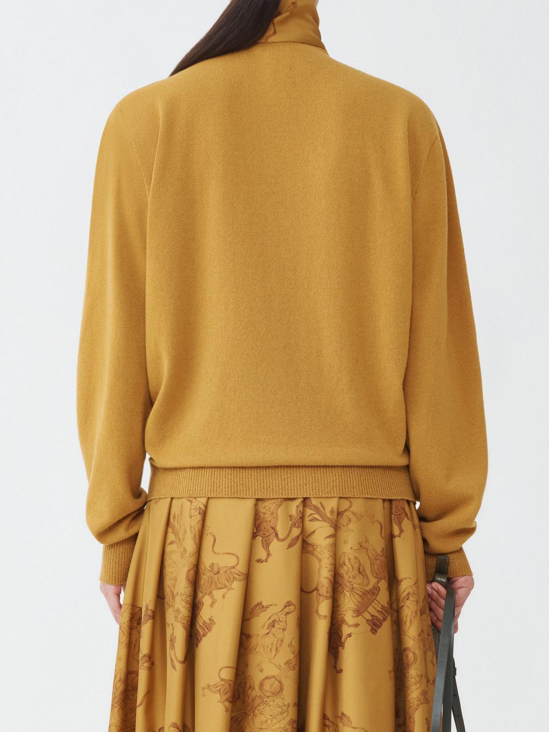 Fabiana Filippi V-Neck Platinum Sweater with Printed Twill Scarf - Yellow
